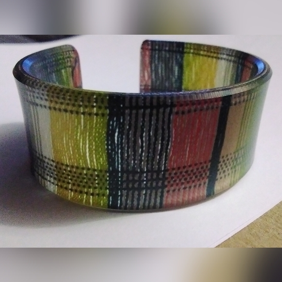 New Color By Amber Cuff - Picture 4 of 5